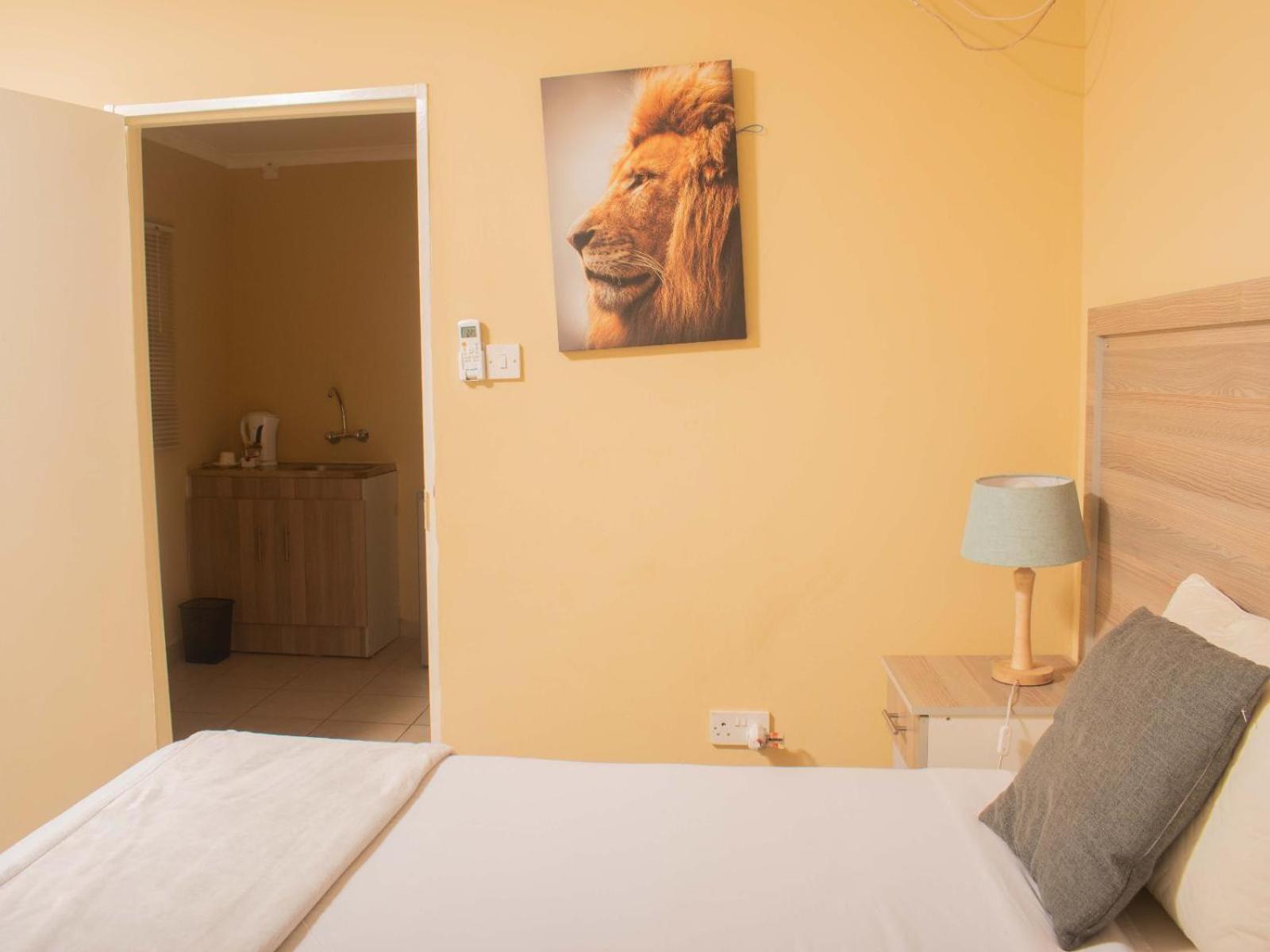 River-Ridge Guest House กาโบโรเน ภายนอก รูปภาพ