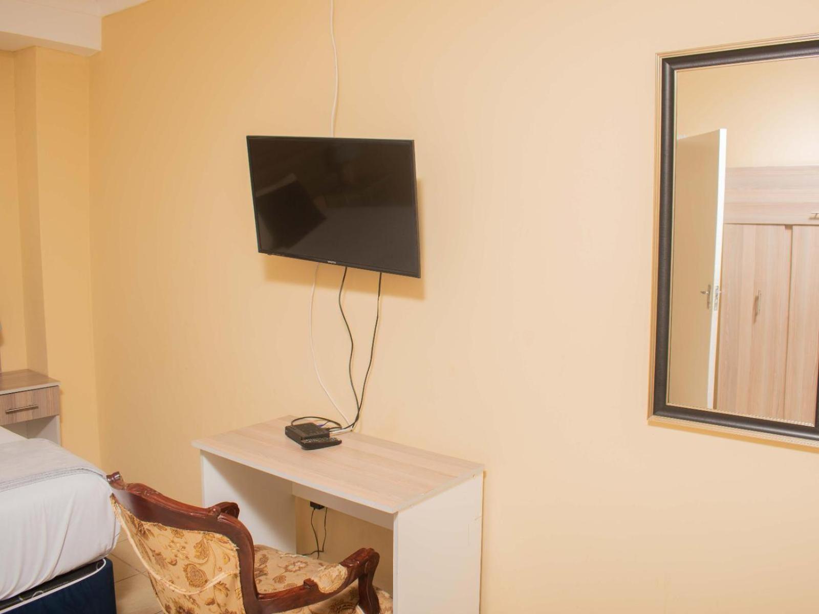 River-Ridge Guest House กาโบโรเน ภายนอก รูปภาพ